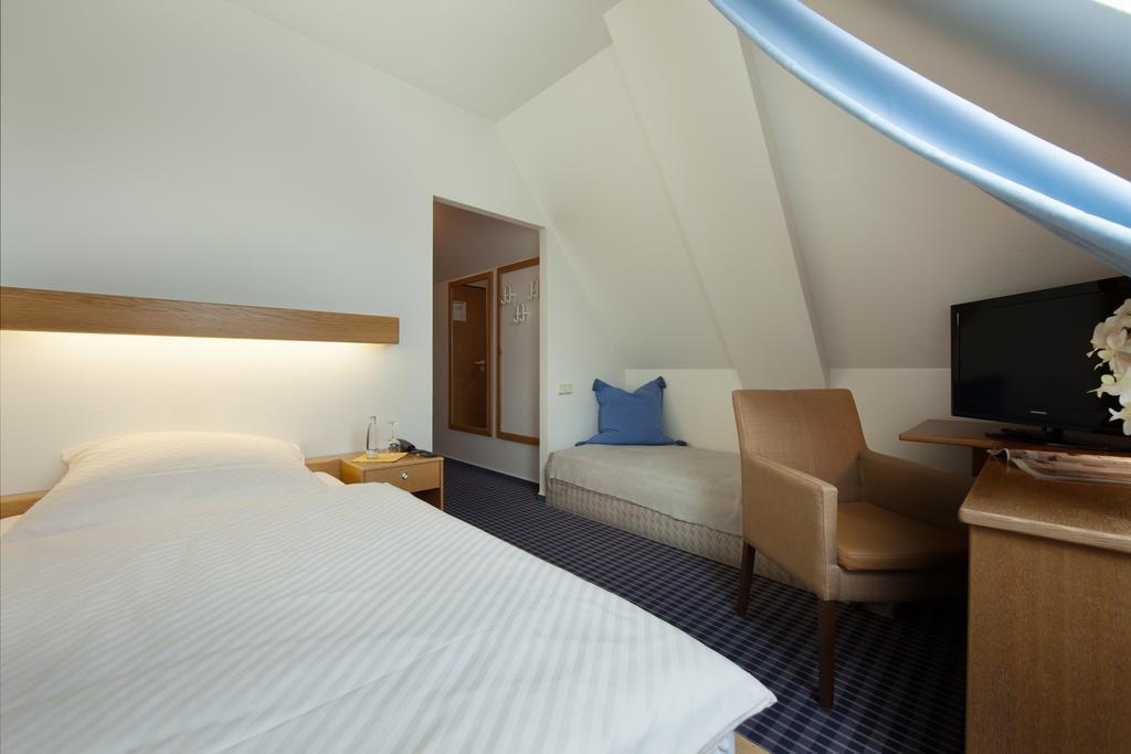 Hotel Amedieck Borchen Habitación foto